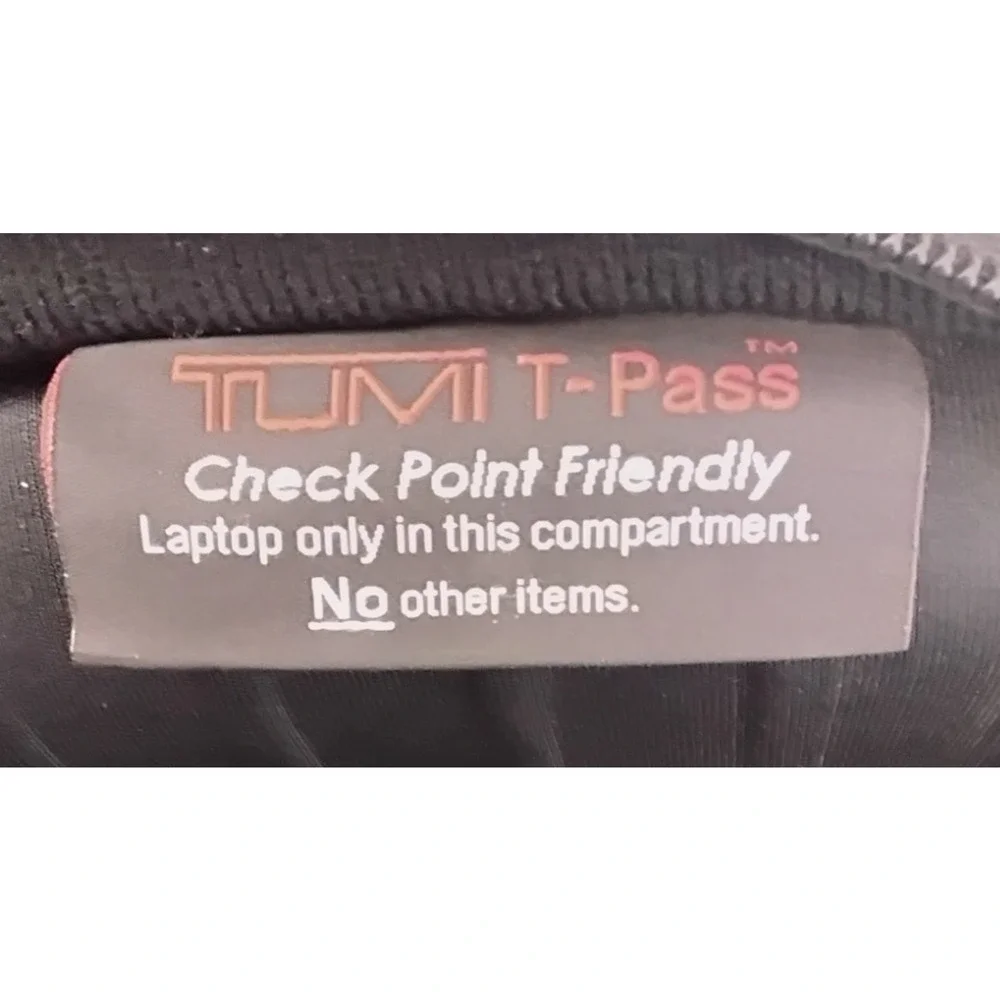 Tumi messenger bag