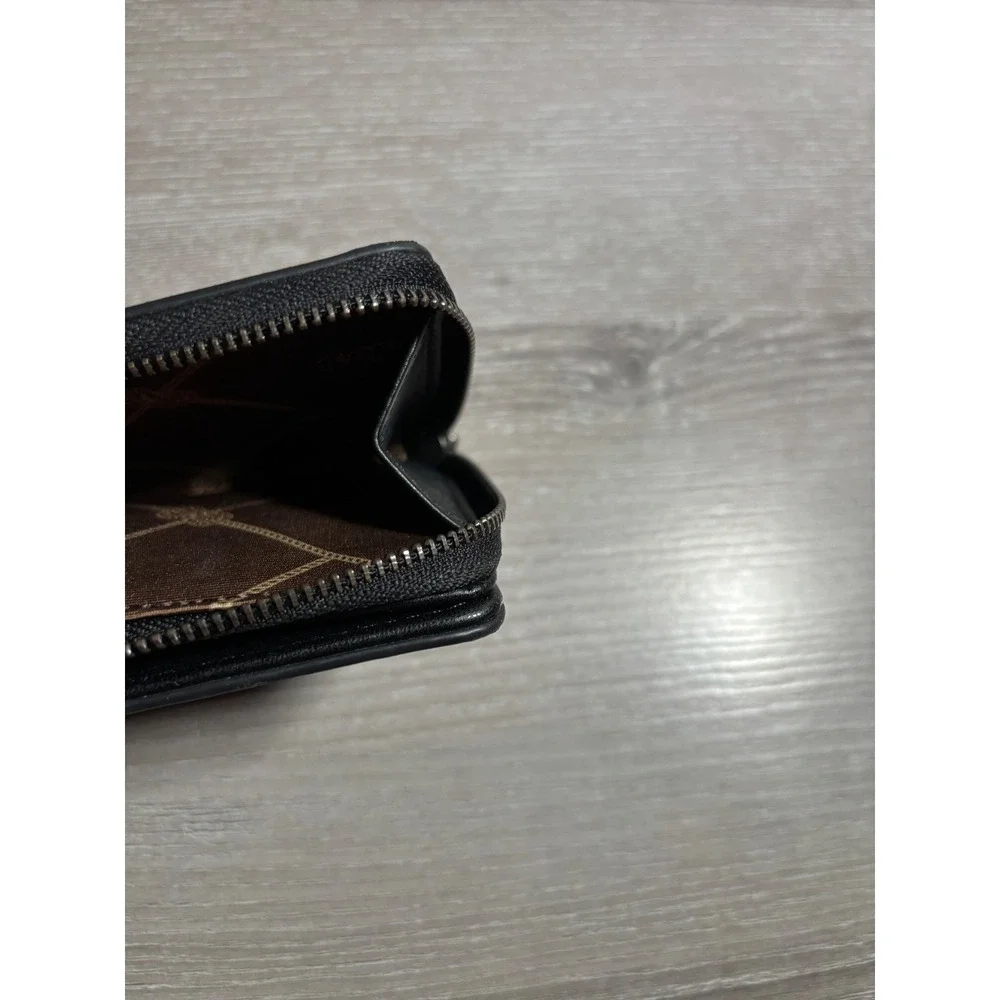 Wrangler bifold wallet