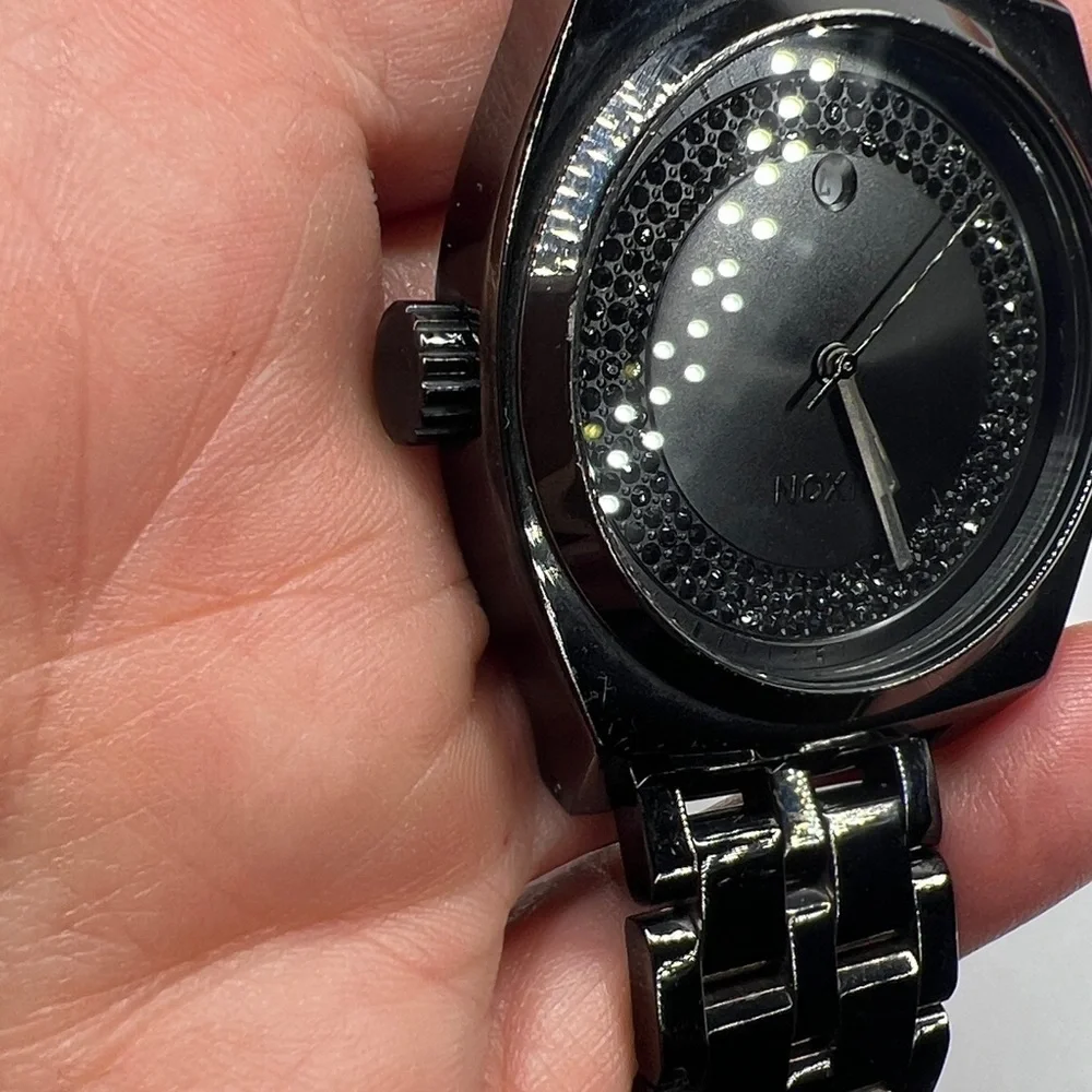 Nixon this beautiful
