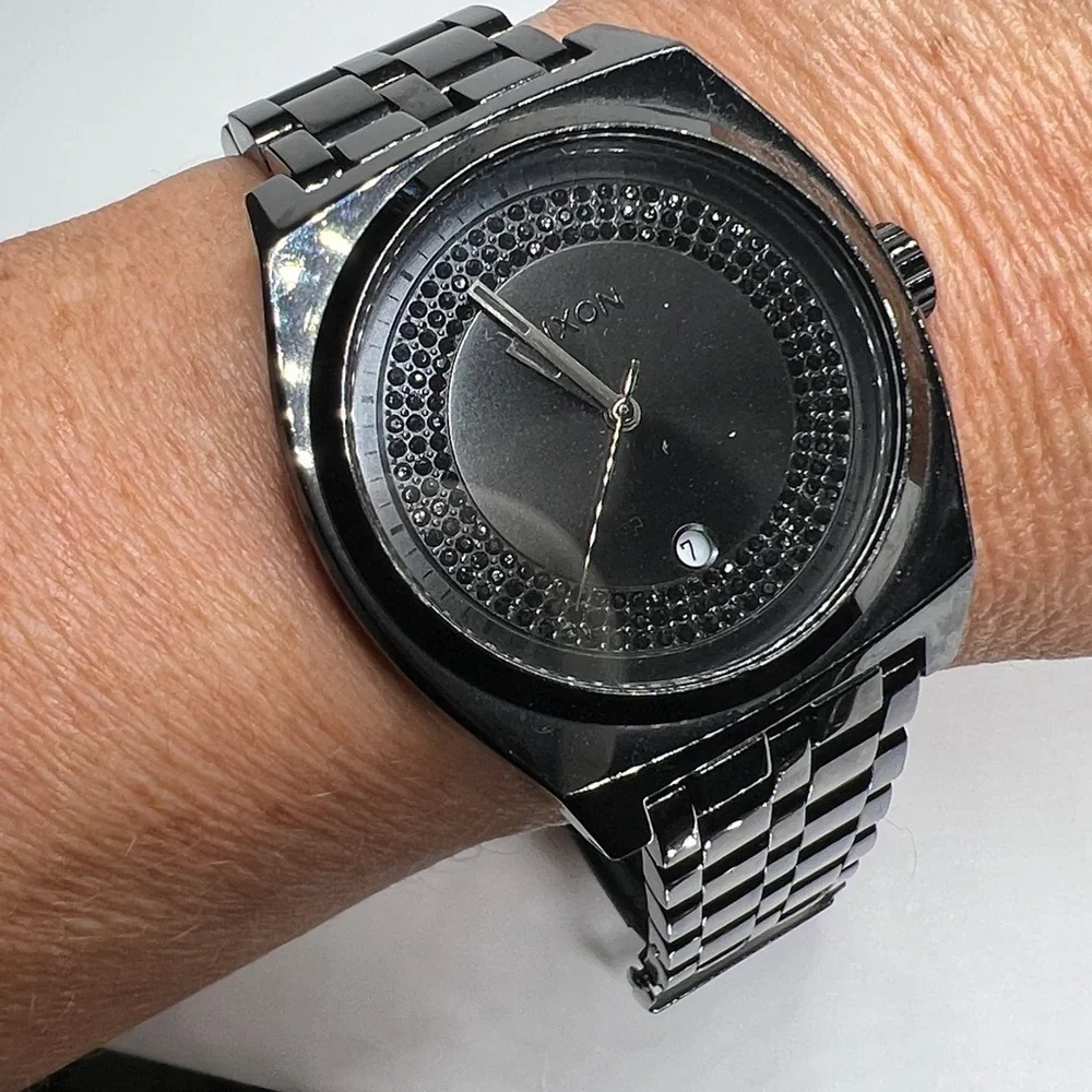 Nixon this beautiful