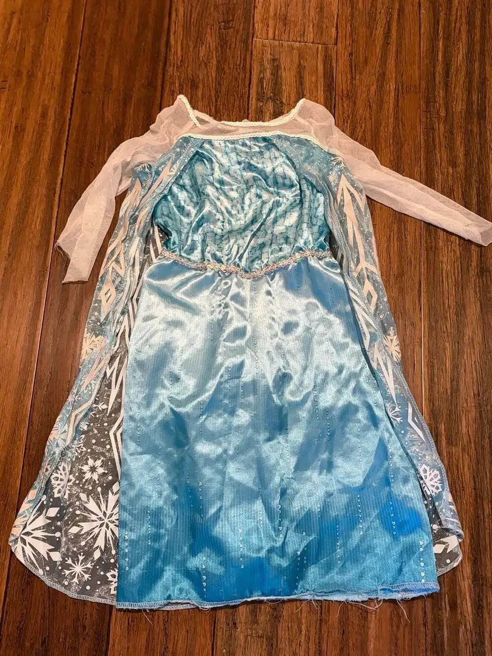 Disney Frozen Elsa Fantasy Play Costume by Jakks Pacific (Size 4-6X)