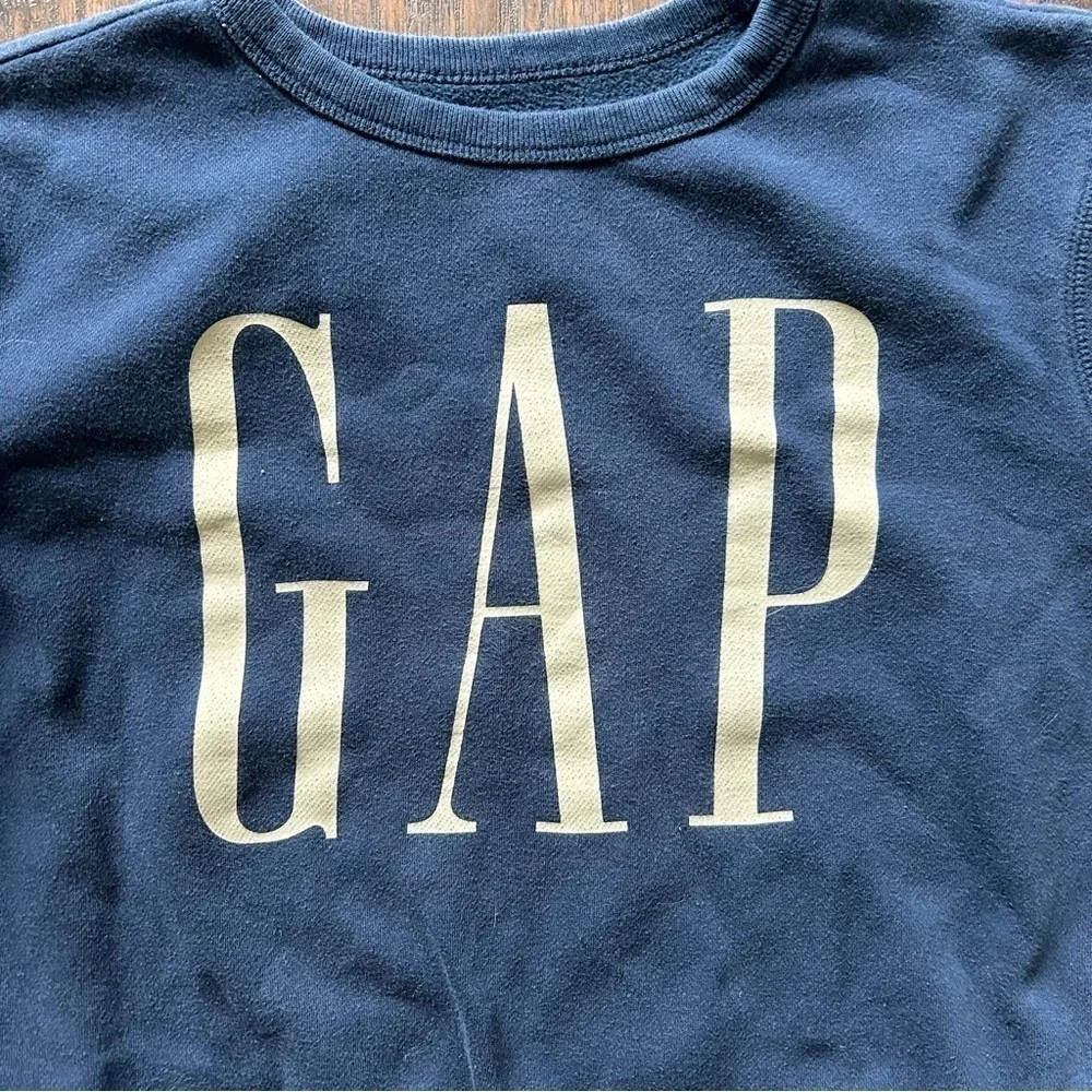 GAP boys sweater