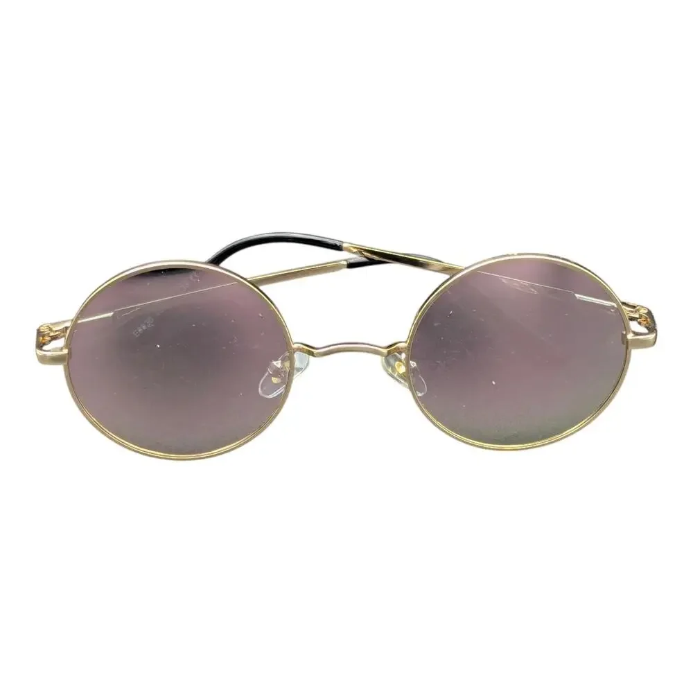 N/A stylish retro