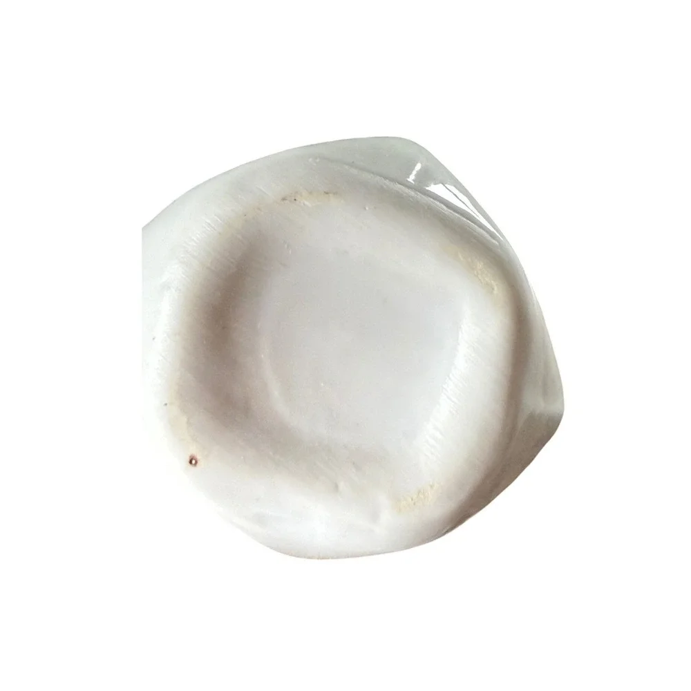 N/A white porcelain