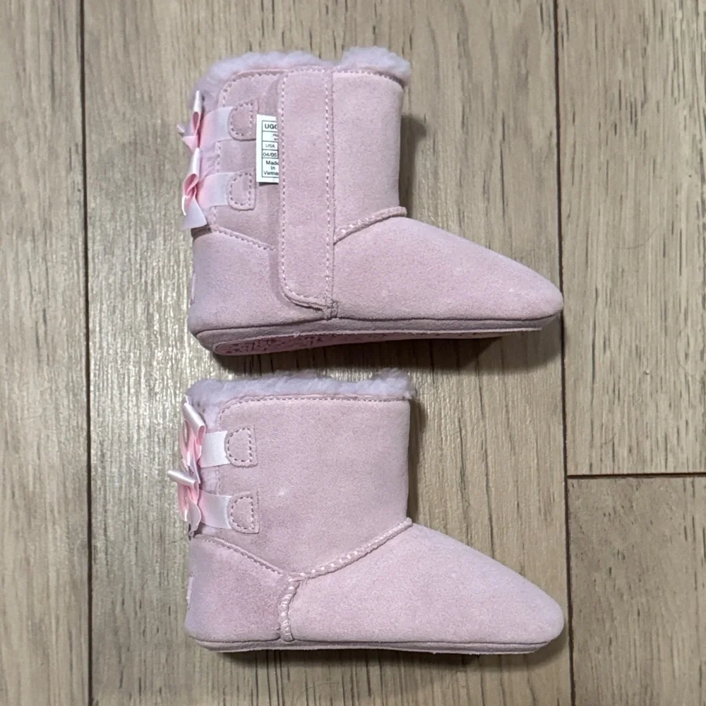 UGG Bailey Bow Pink Boots Kids 04/05