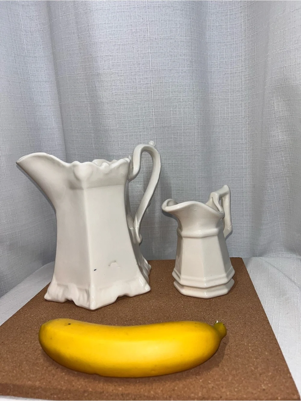 Handmade curved creamy bubble