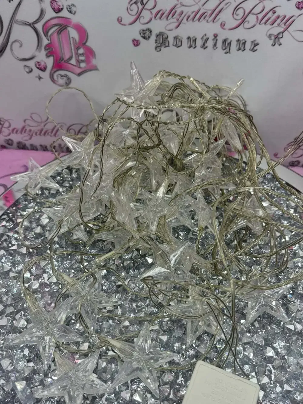 Undefined clear plastic
