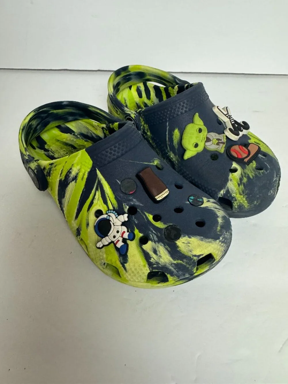CROCS  Marble Blue Green Clog  Sandals Boy Size C 10