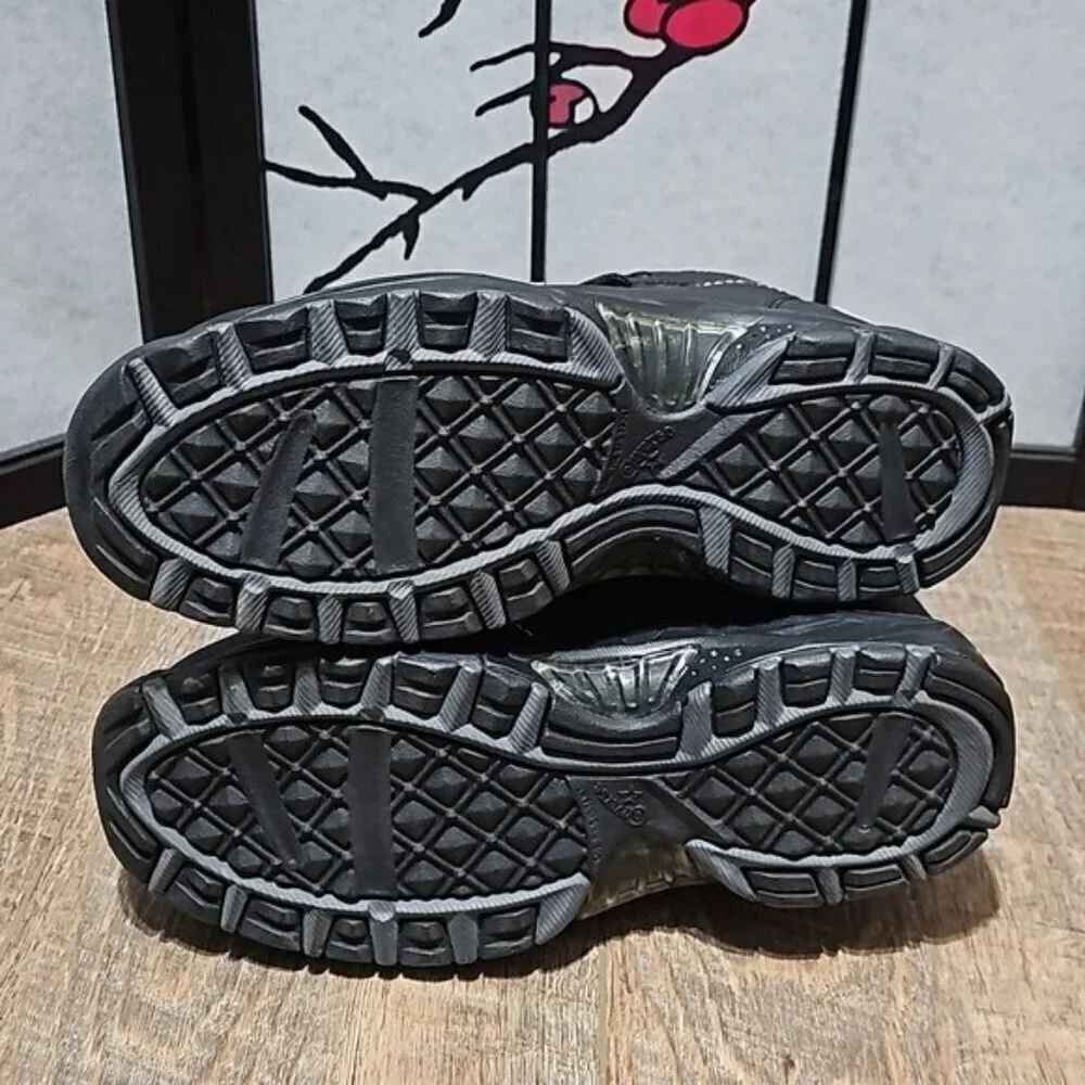 Converse steel toe