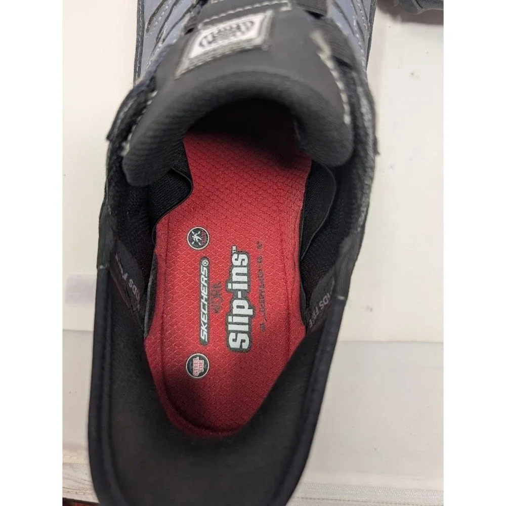 Skechers hands free