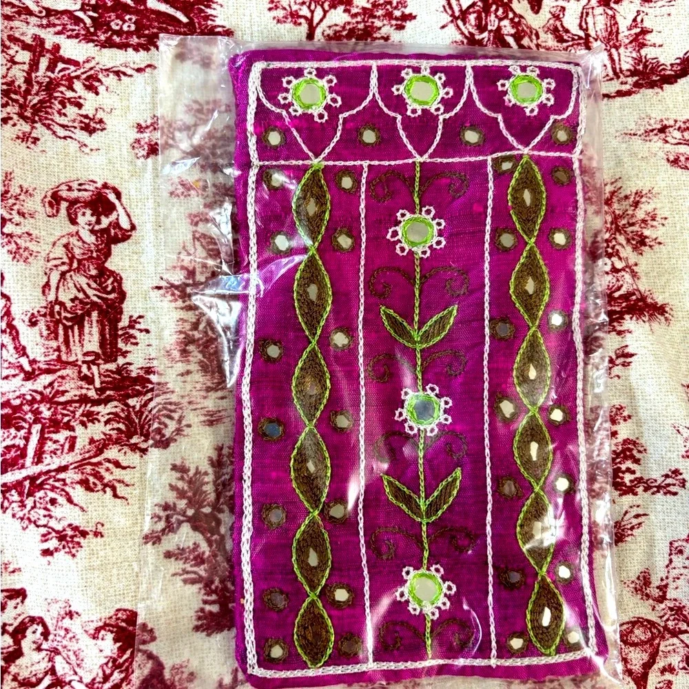 India Boutique that but case