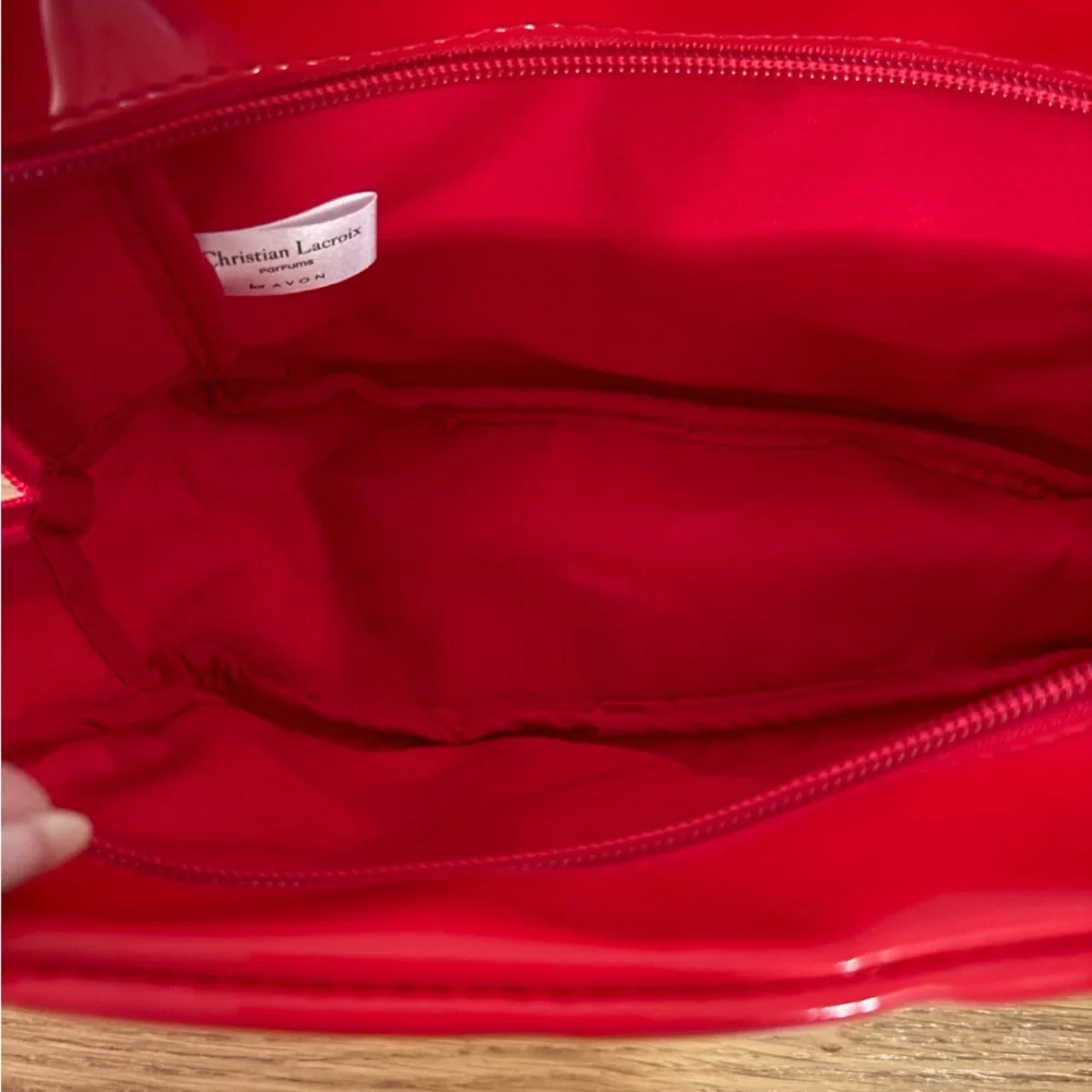 Avon glossy red