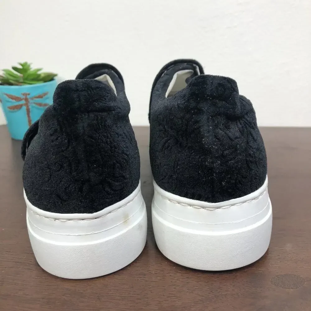 Lewit 'Arlo' Slip On Black Velvet Platform Sneakers Size EU 38.5/US 8