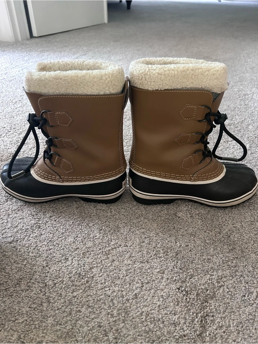 Sorel worn twice