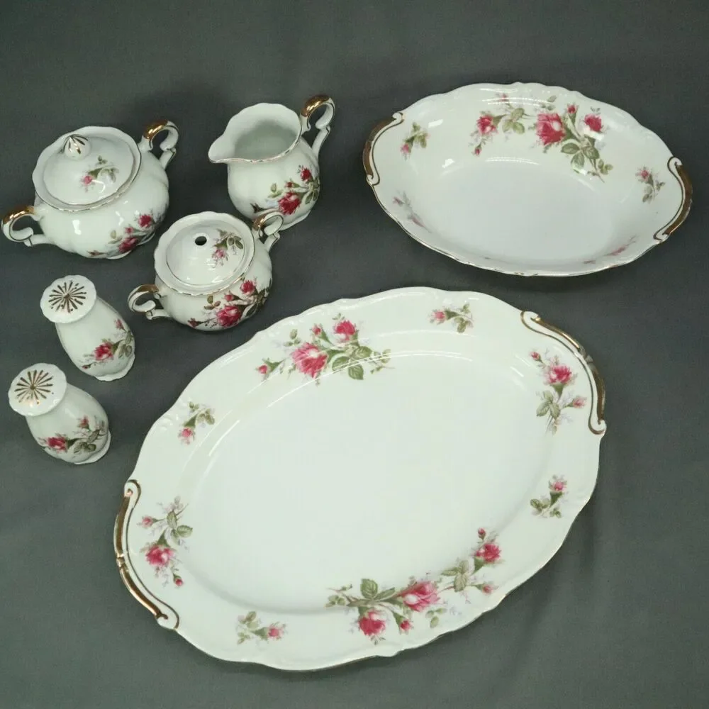 Ucagco china set