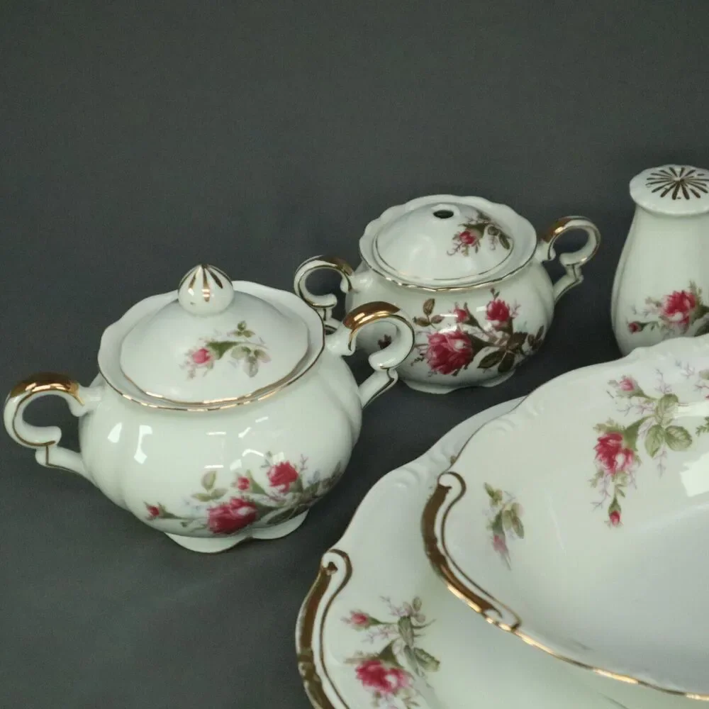 Ucagco china set