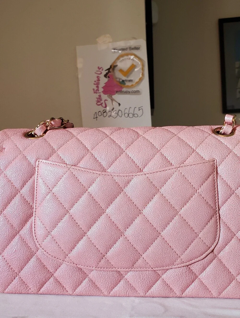 CHANEL excellent pre