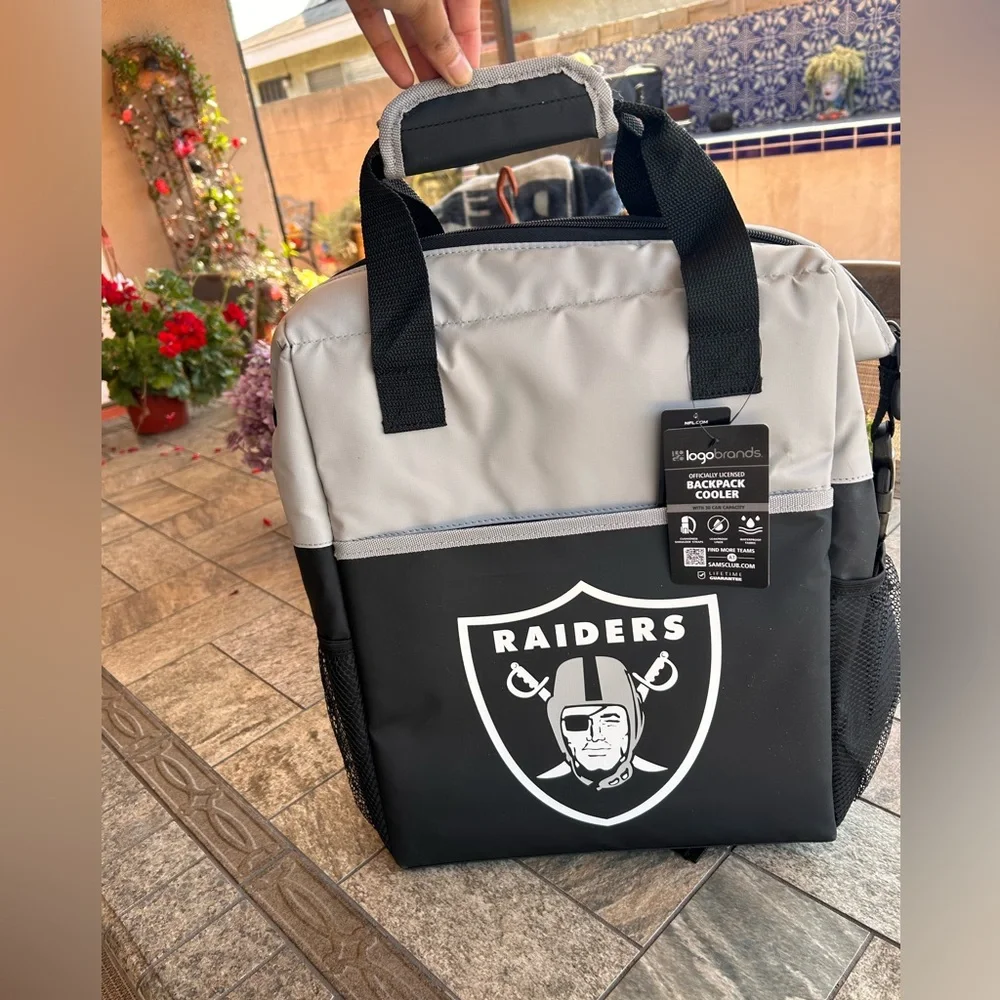 NWT Las Vegas Raiders Cooler Backpack