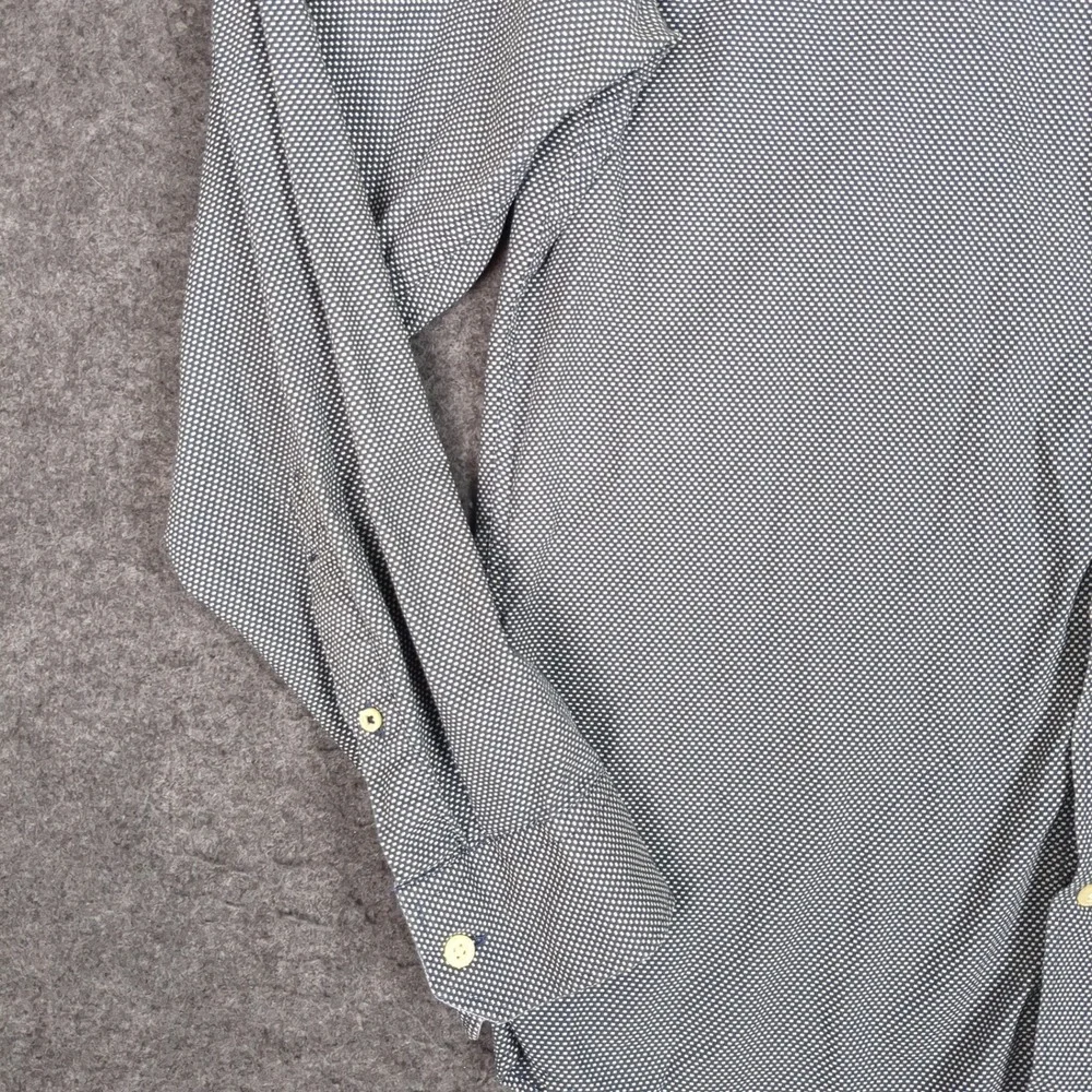 Banana Republic brand banana