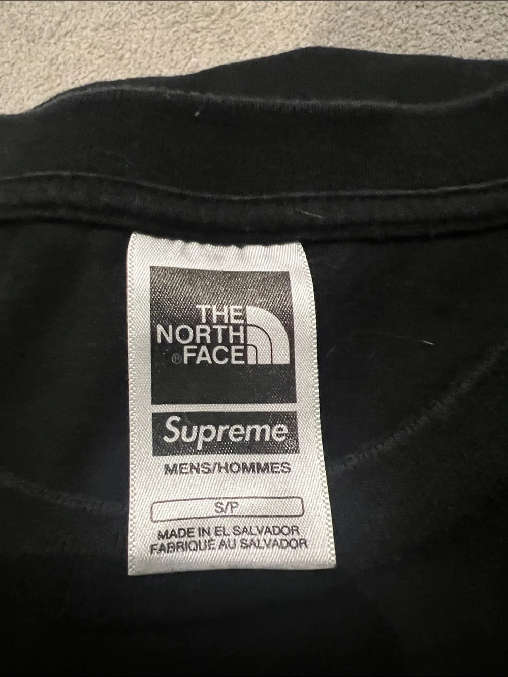 The North Face solid black