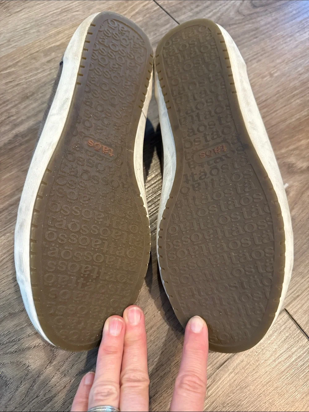 Taos Footwear here pair