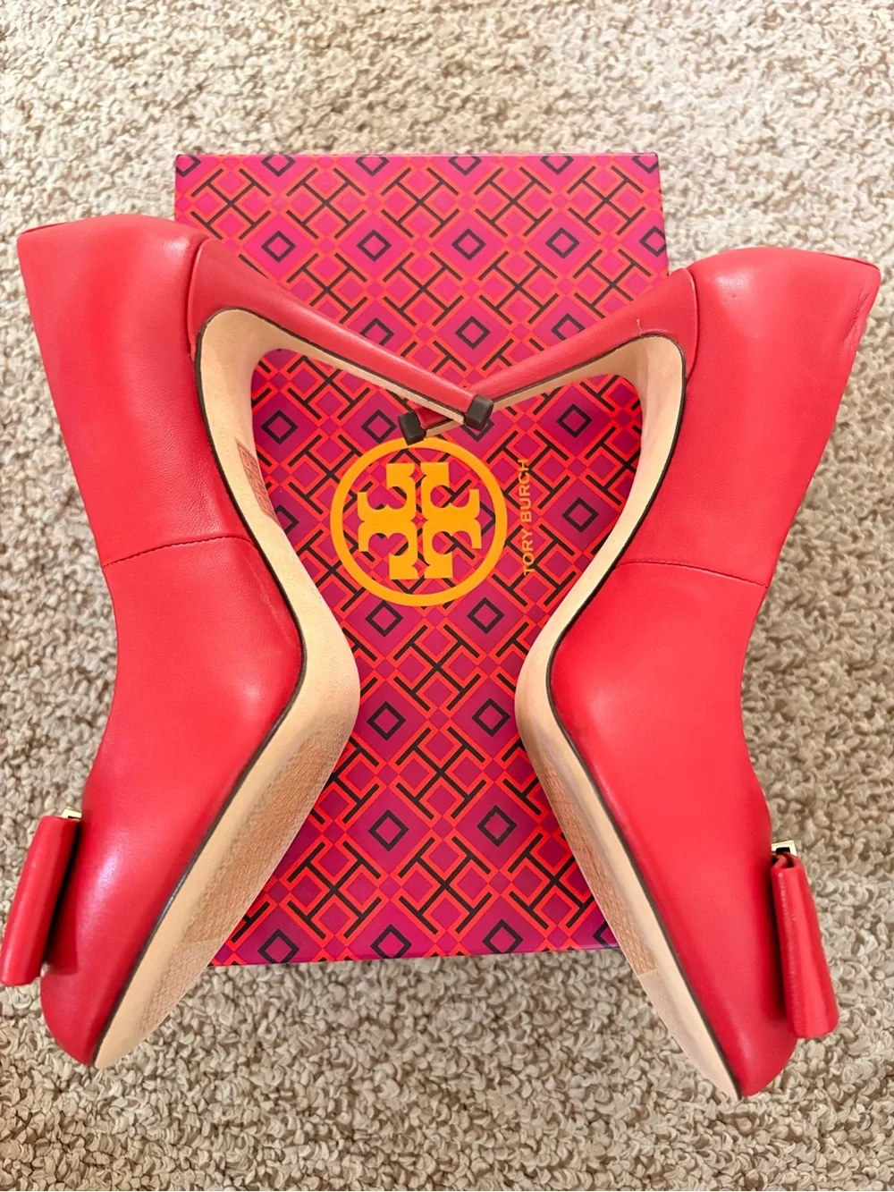 Tory Burch classic tory