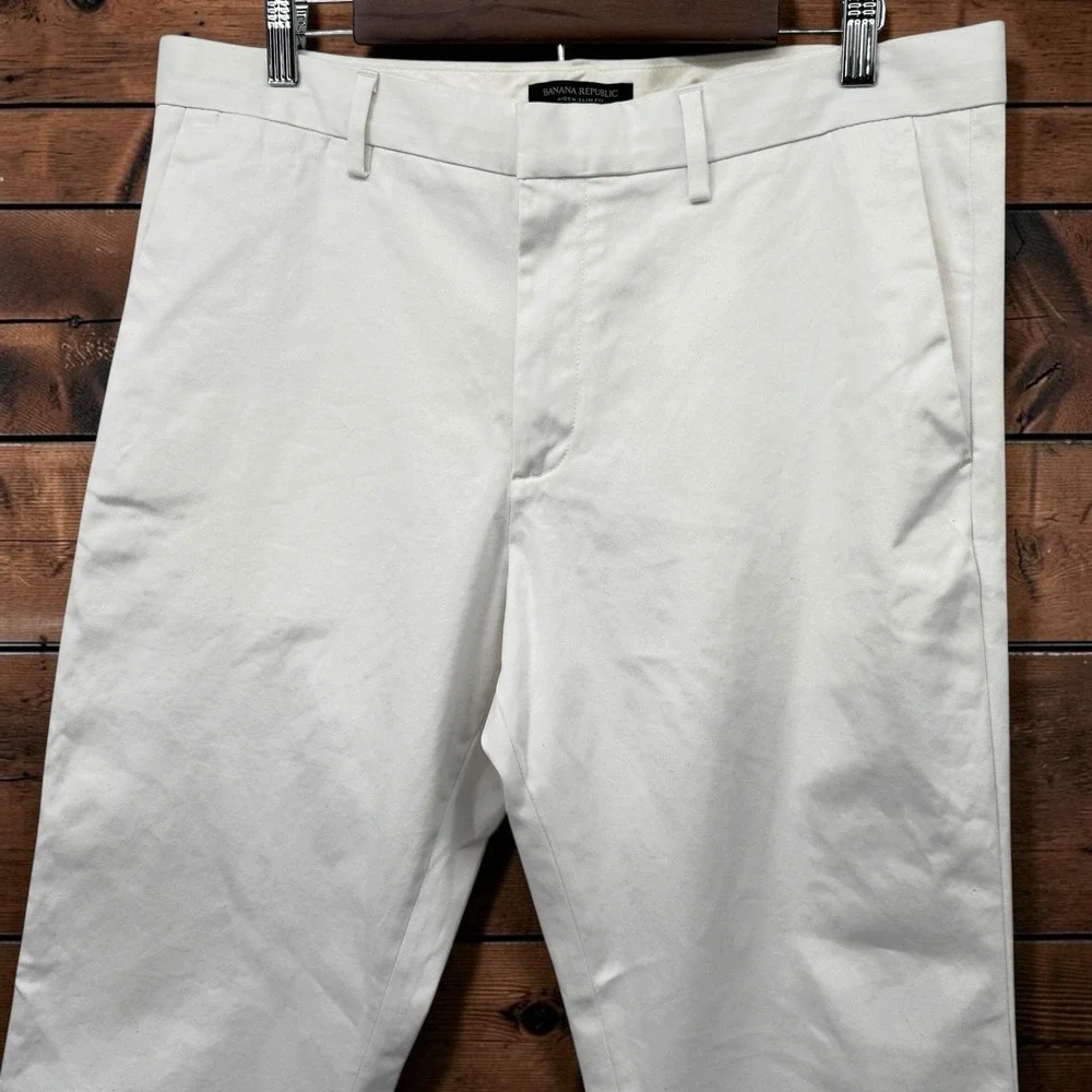 Banana Republic Aiden Slim Fit Chino Pant White Stretch Men Tag 35x32 Real 36x31