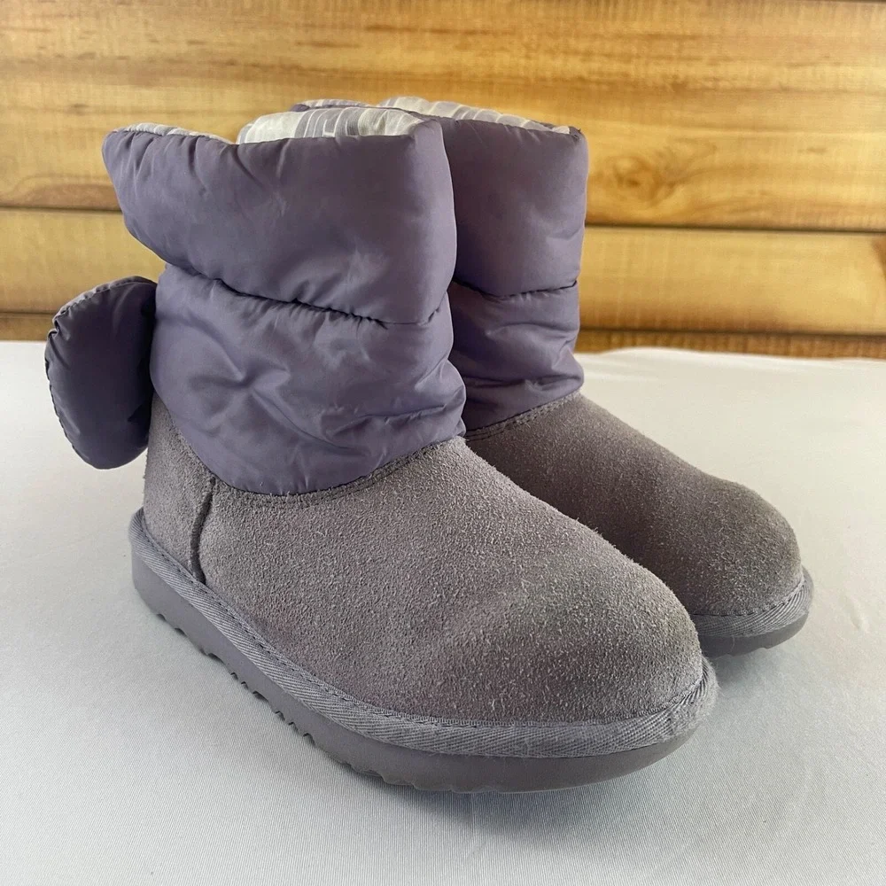 UGG cozy up