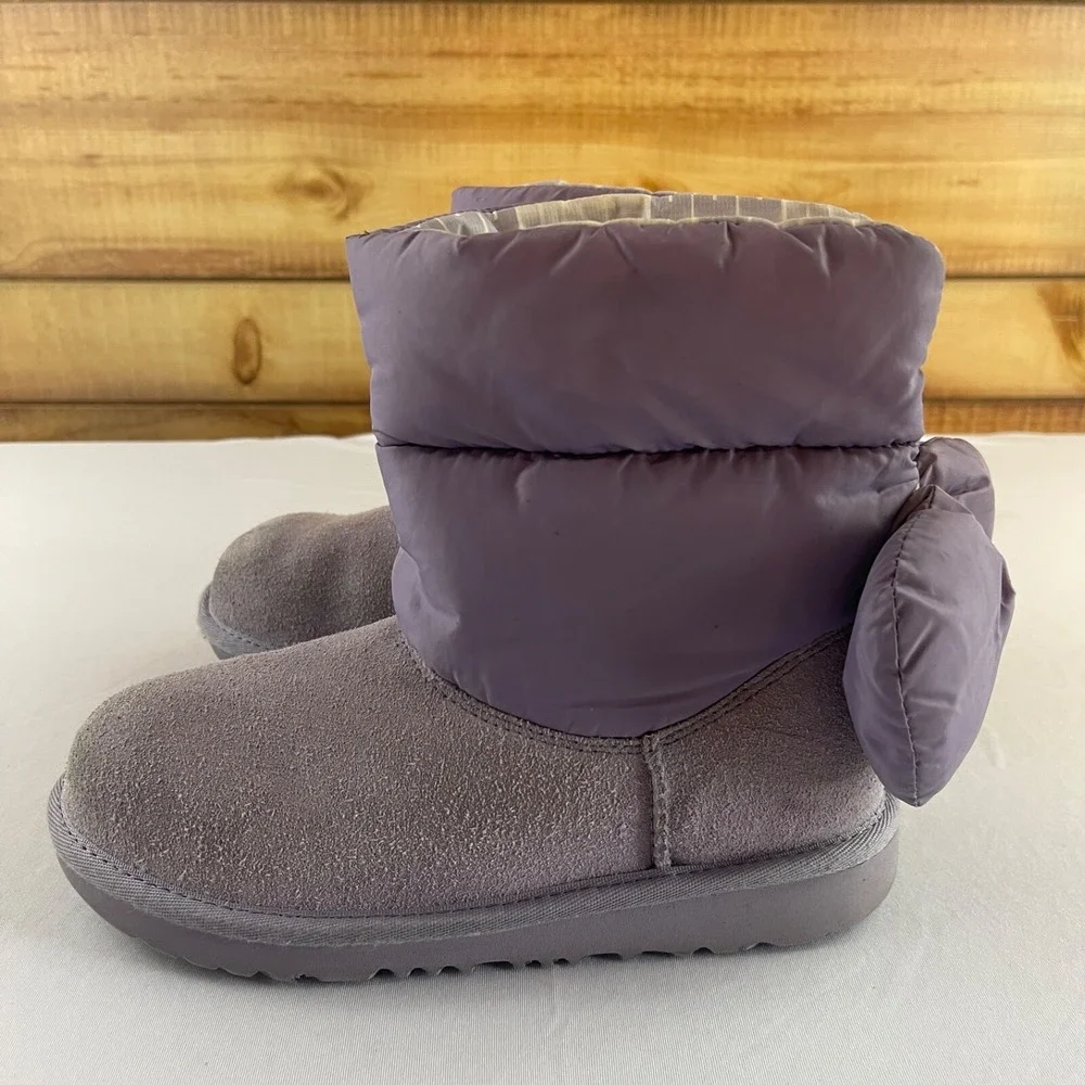 UGG cozy up
