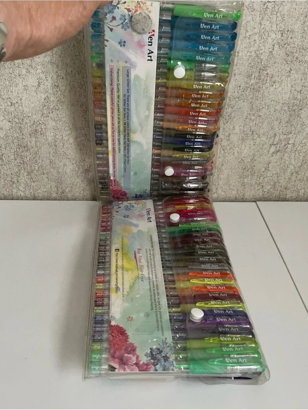 Aen bright glitter