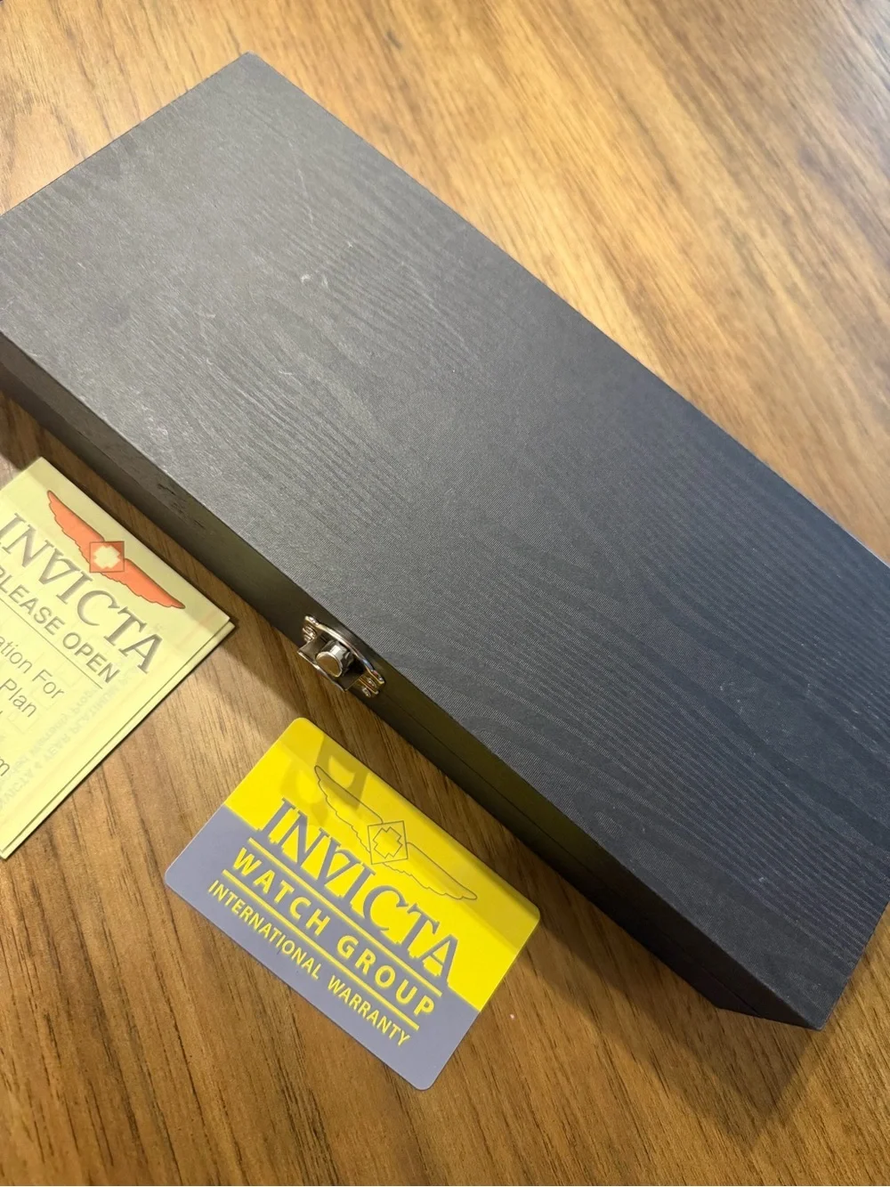 Invicta interchangeable leather
