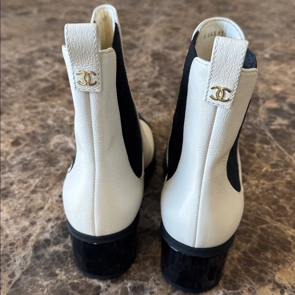 CHANEL brand new