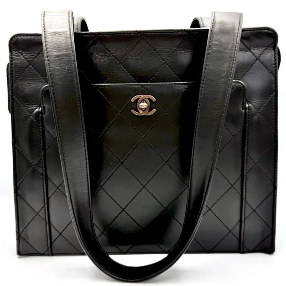 CHANEL authentic vintage