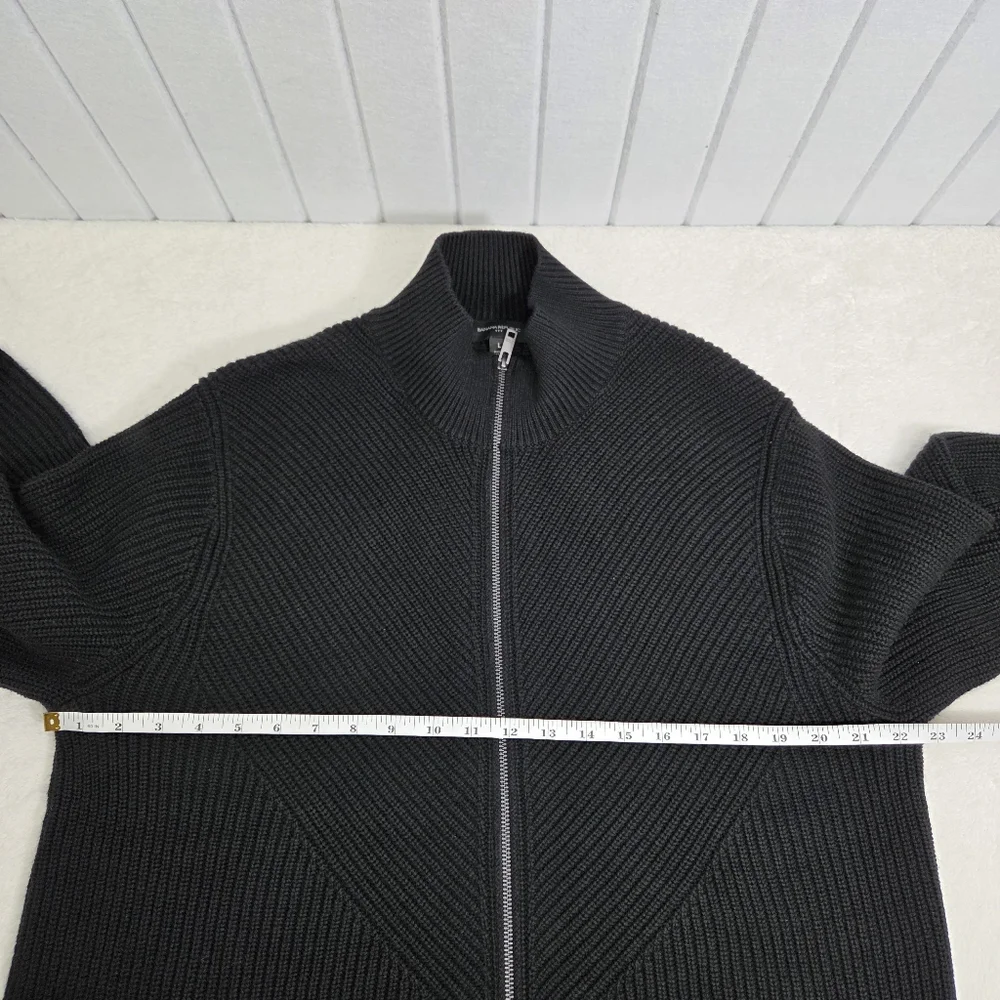 Banana Republic stylish black