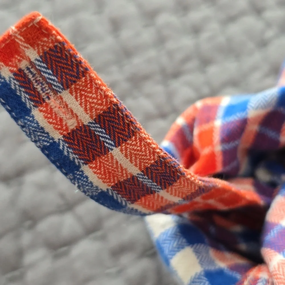 GAP stylish plaid