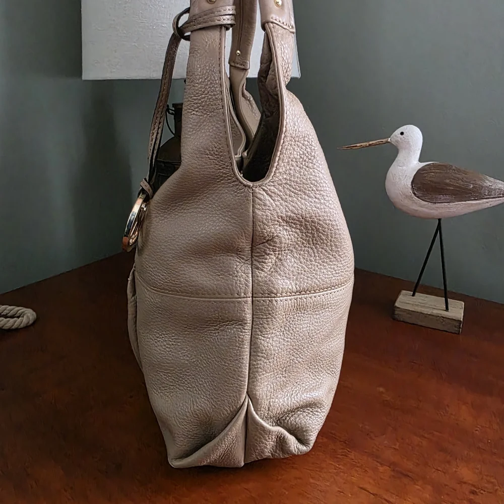 Michael Kors exterior bag
