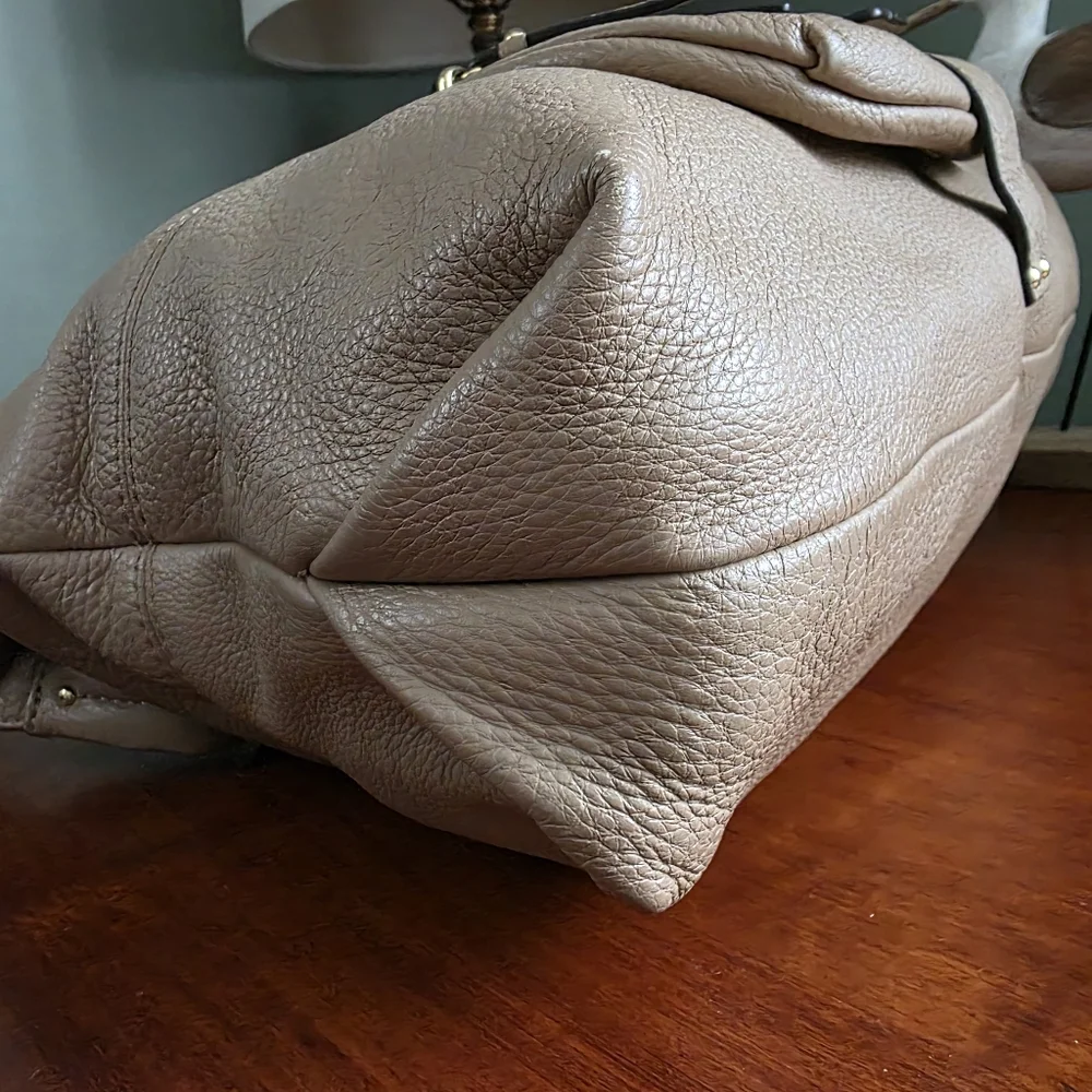 Michael Kors exterior bag