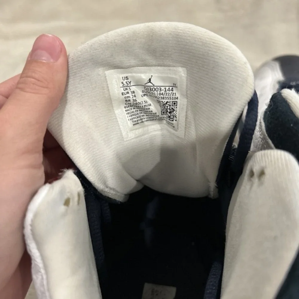 Jordan product pair