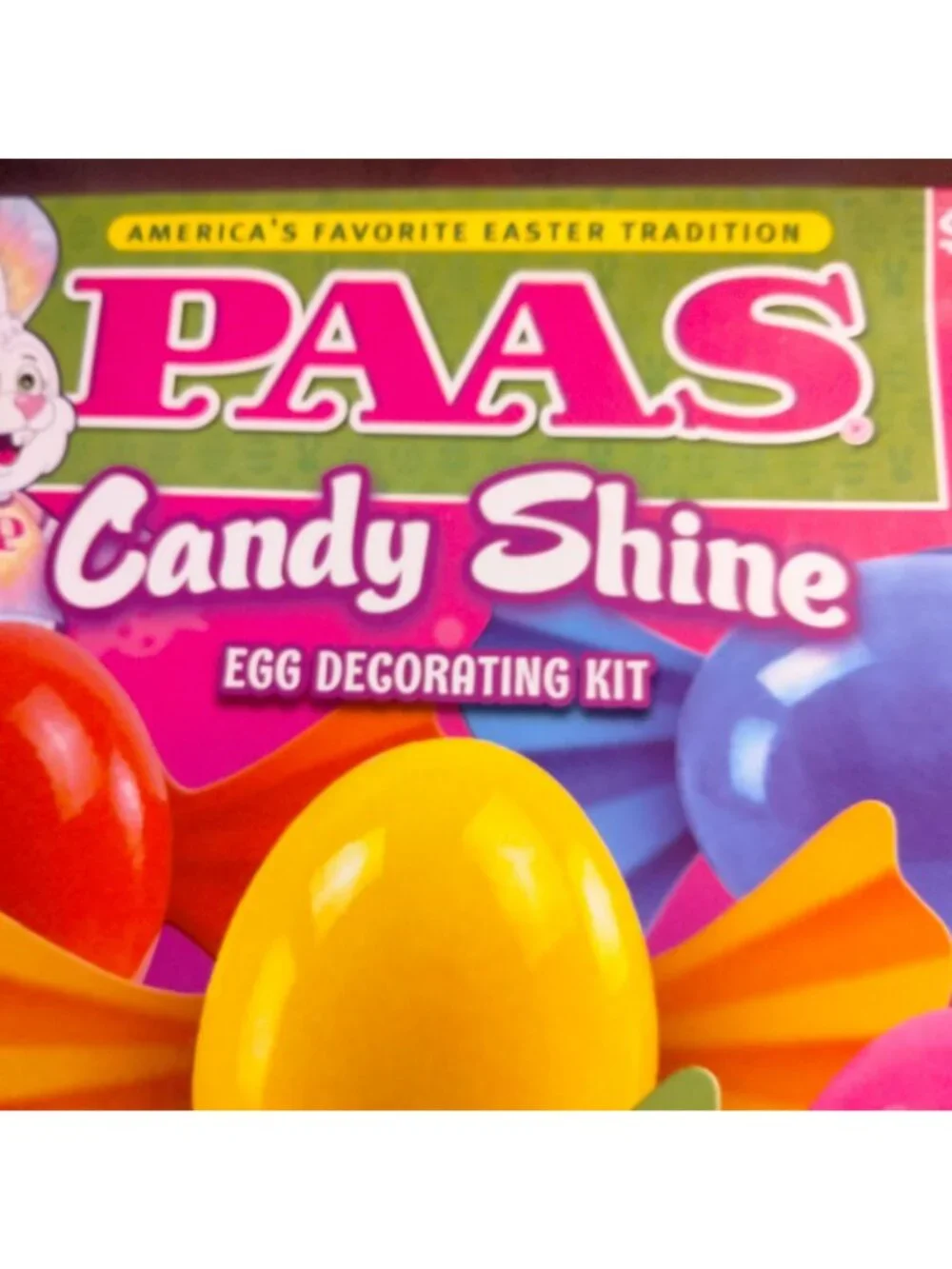 Paas egg decorating