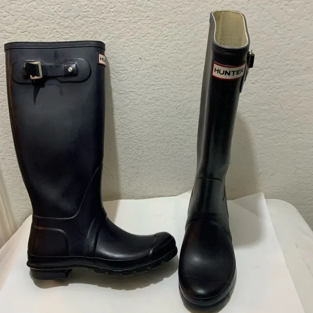 Hunter excellent preowned