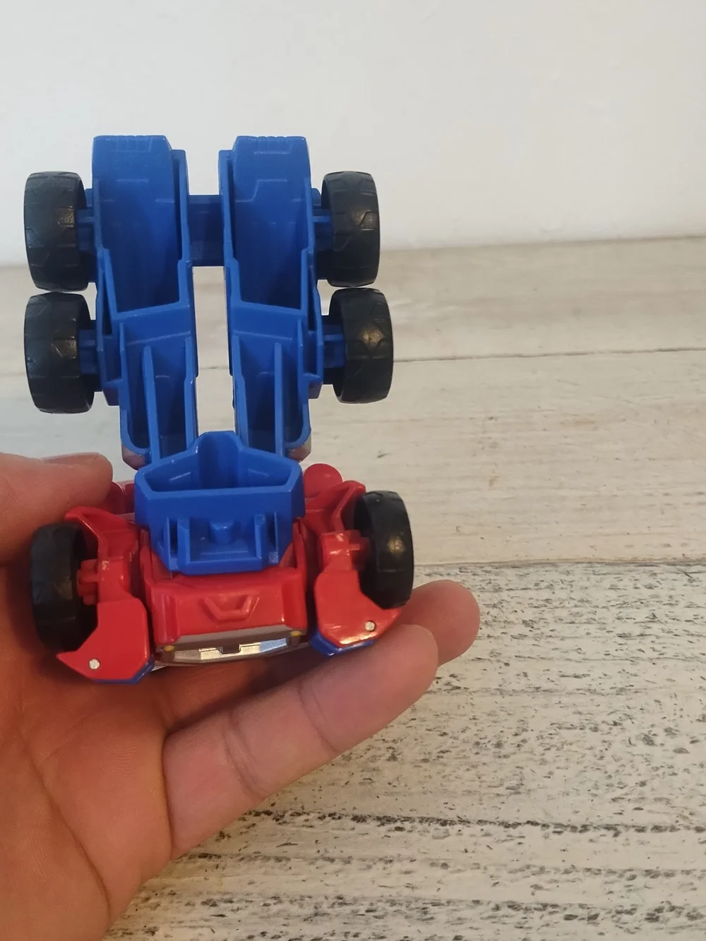 Hasbro prime complete transformers