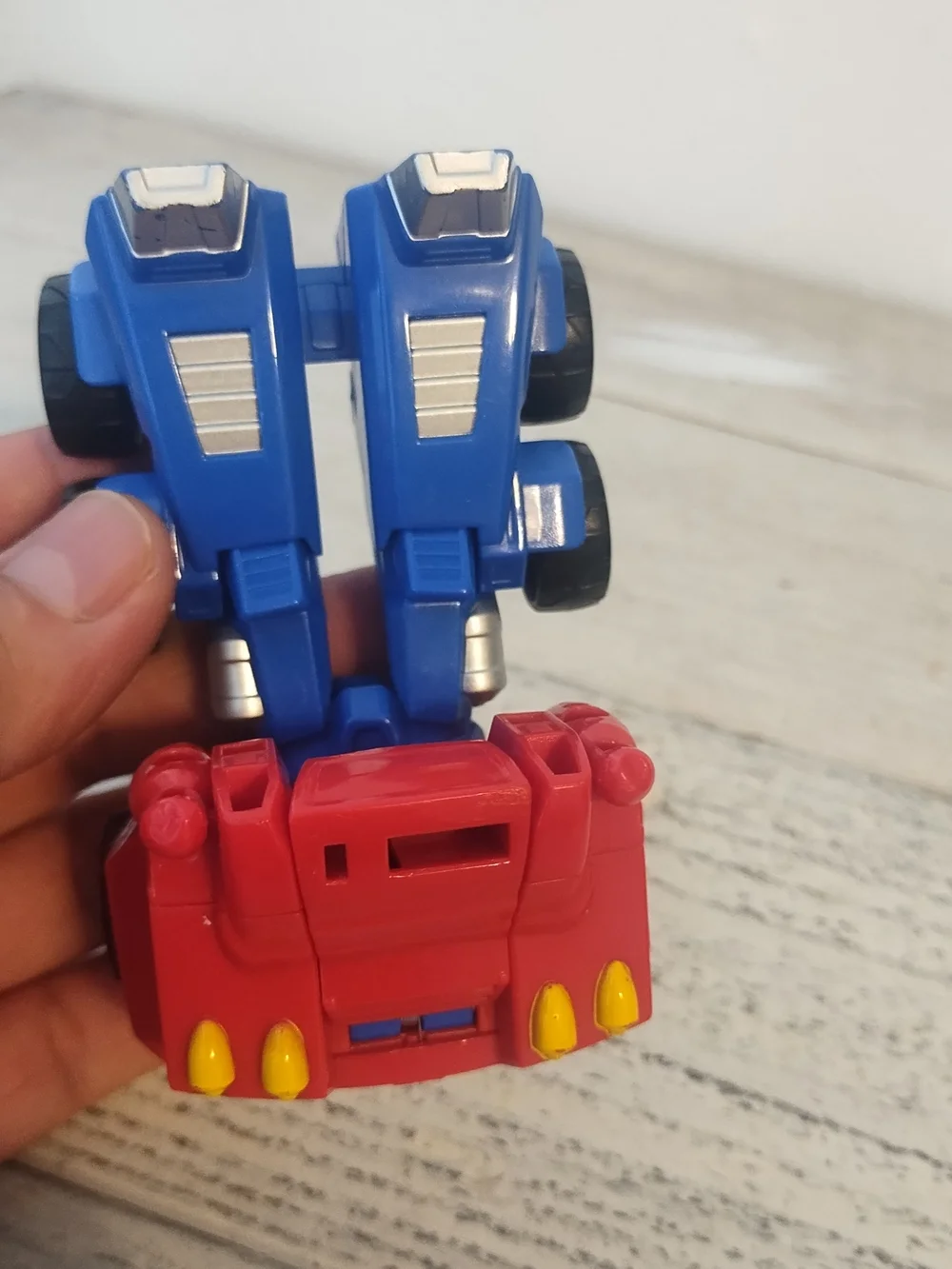 Hasbro good optimus