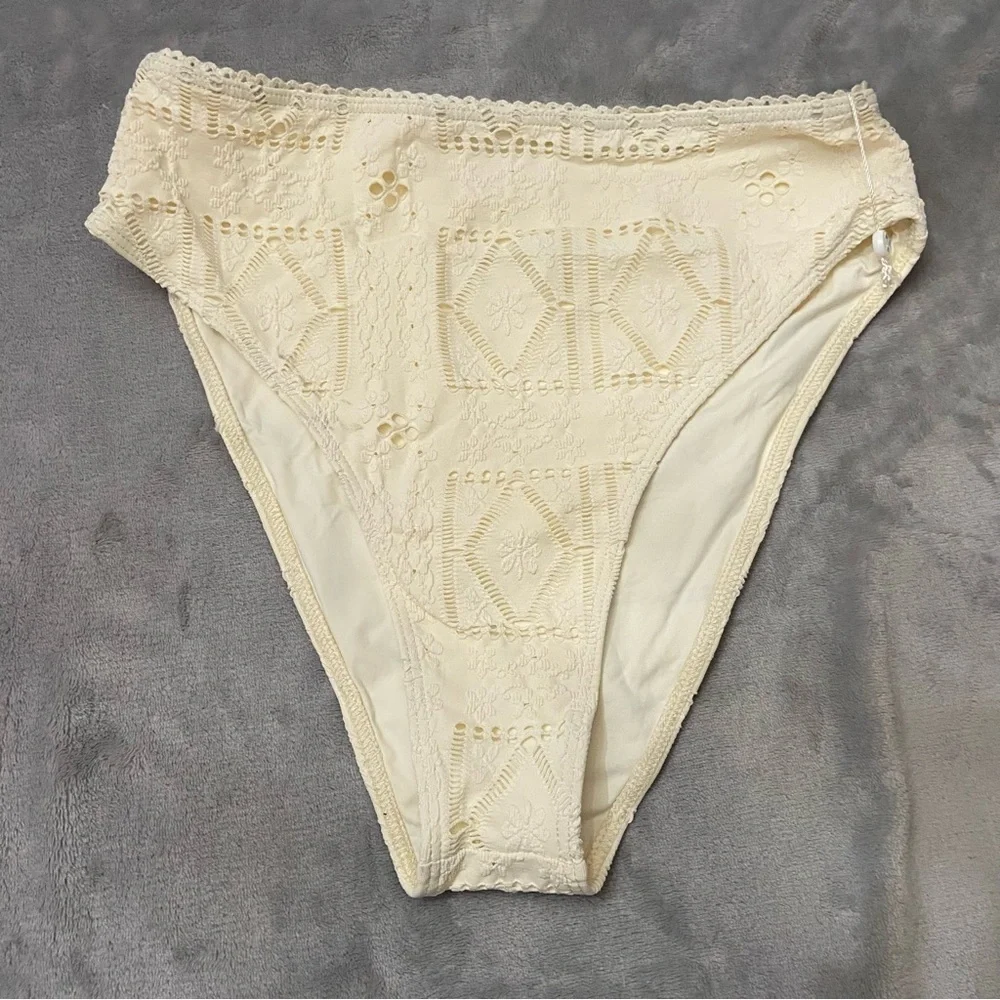 New! Frankie’s Bikinis Jenna High Waist Bikini Bottom in Angel Dust 10748