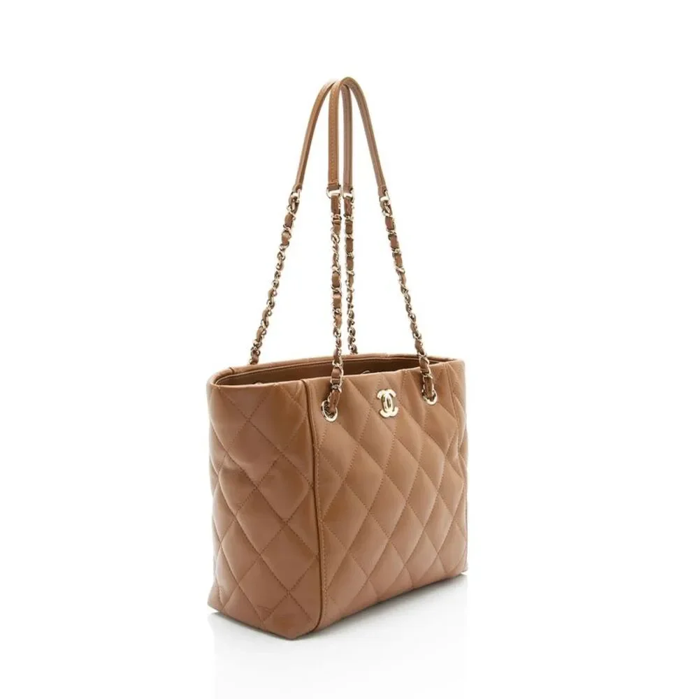 CHANEL interlocking cc