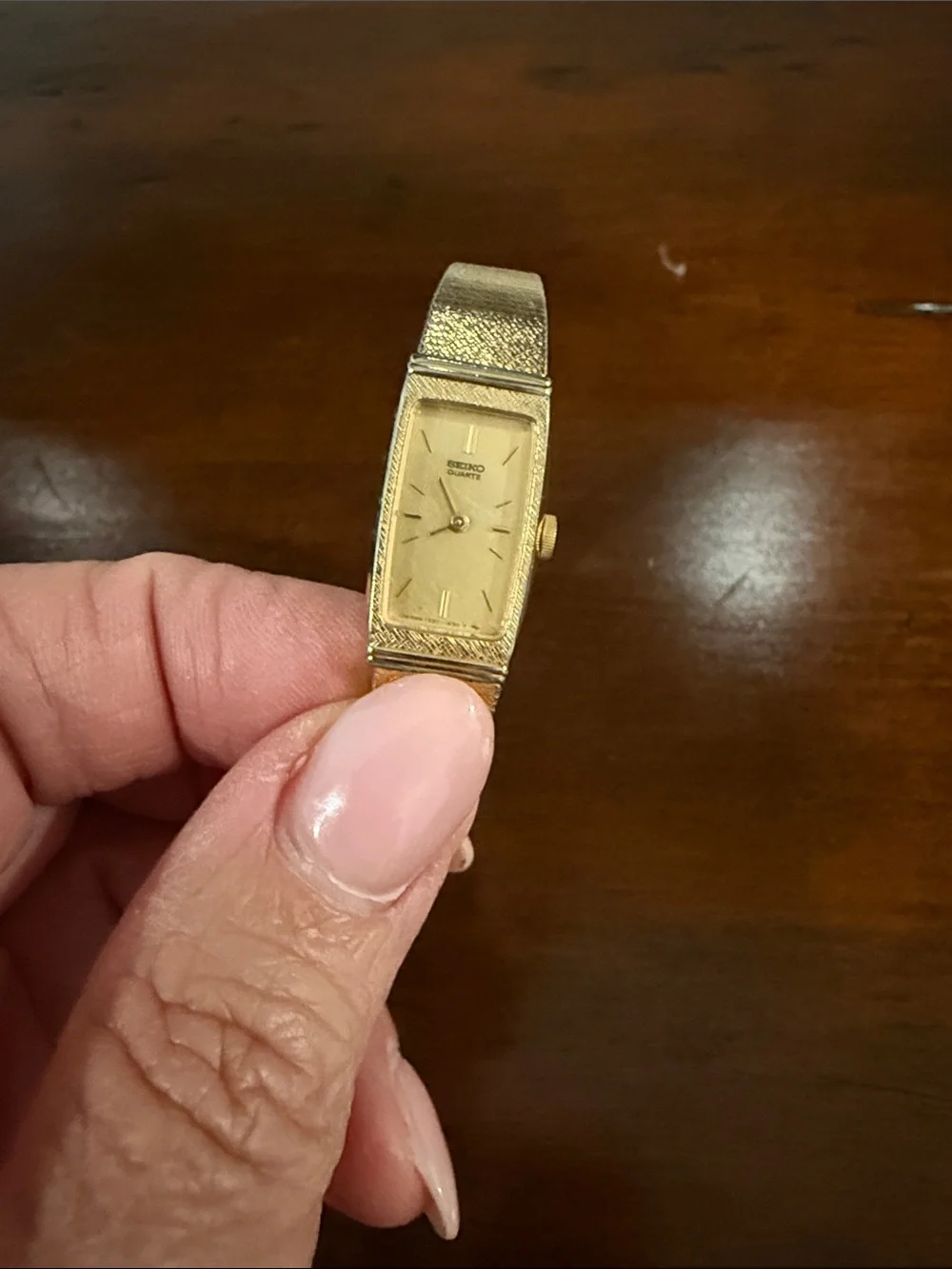 Seiko elegant wristwatch