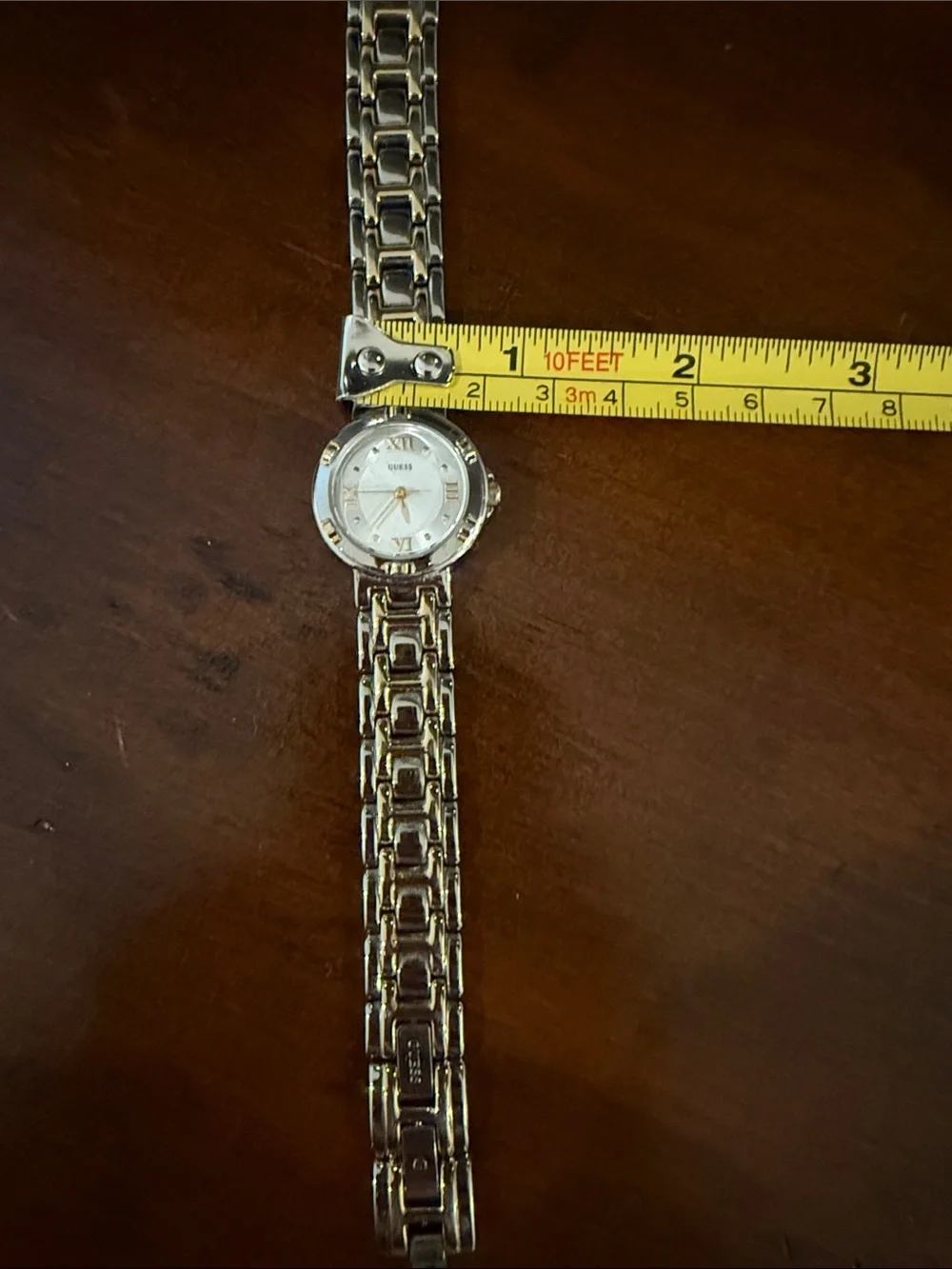 Guess refined timepiece