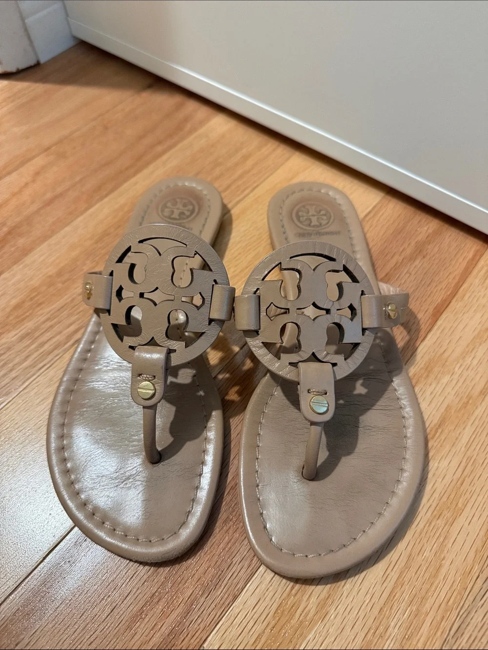 Tory Burch leather thong