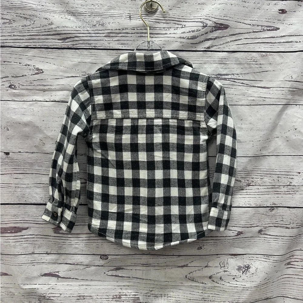 OshKosh Bgosh size 2t