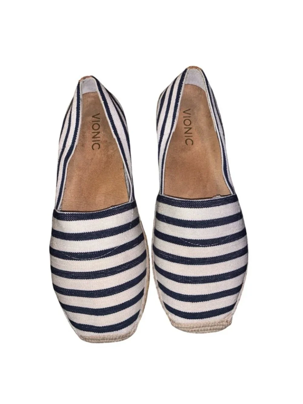 Vionic casual slip