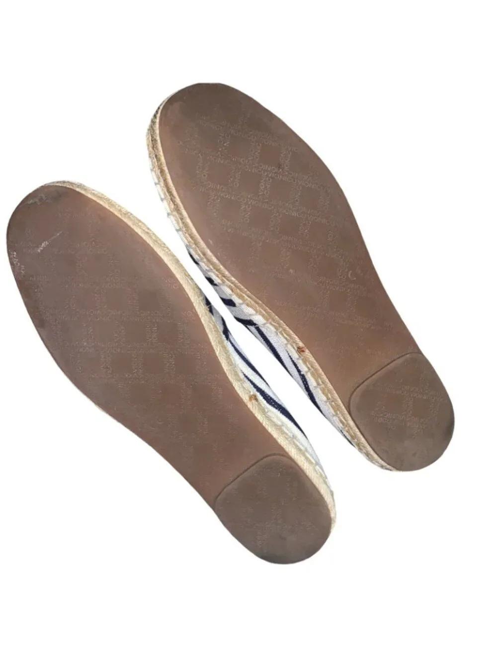 Vionic casual slip